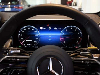 MERCEDES-BENZ GLC AMG - 8