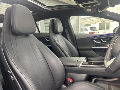 صورة 4 لـ 2023 Mercedes-BENZ EQE