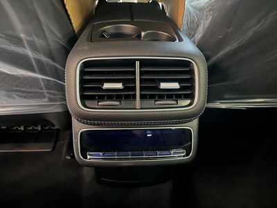 2026 Mercedes-BENZ GLS — миниатюра 15