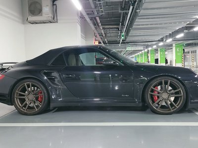 PORSCHE 911 - 2
