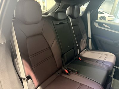 PORSCHE CAYENNE - 6