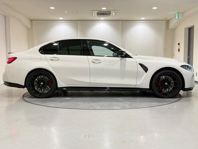 صورة مصغرة 57 لـ 2025 BMW M3 SEDAN