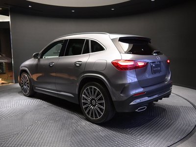 MERCEDES-BENZ GLA - 7