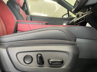 صورة مصغرة 21 لـ 2023 Lexus RX