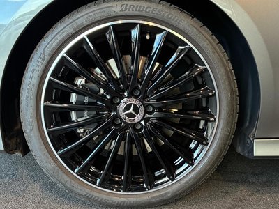صورة 5 لـ 2025 Mercedes-BENZ CLA