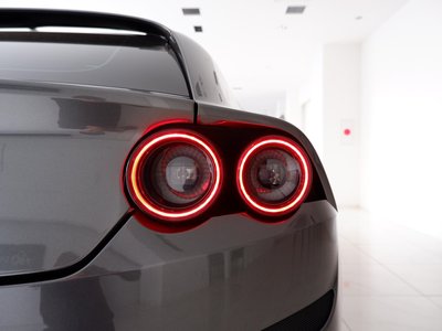2018 Ferrari GTC4 LUSSO — миниатюра 17