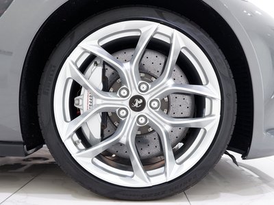 2018 Ferrari GTC4 LUSSO — миниатюра 21