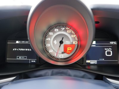 2018 Ferrari GTC4 LUSSO — миниатюра 26