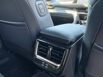 2024 Toyota CROWN SPORT — миниатюра 33