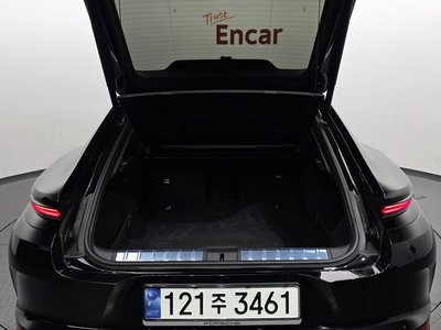 صورة مصغرة 39 لـ 2024 Porsche PANAMERA