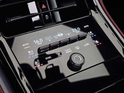 صورة مصغرة 33 لـ 2024 Porsche PANAMERA