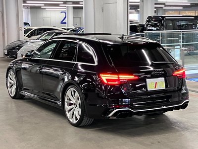 2019 AUDI RS4 AVANT — миниатюра 11