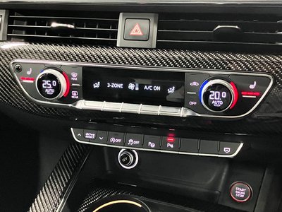 2019 AUDI RS4 AVANT — миниатюра 37