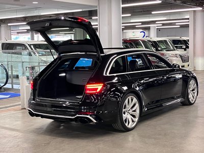 2019 AUDI RS4 AVANT — миниатюра 21