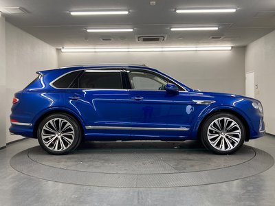 BENTLEY BENTAYGA - 10