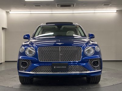 BENTLEY BENTAYGA - 7