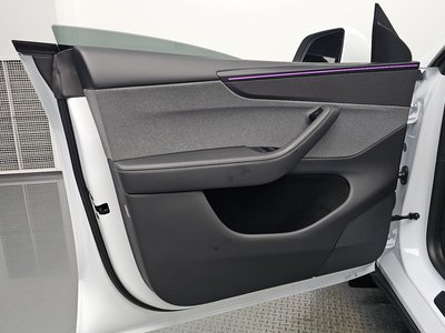 2026 Tesla MODEL Y — миниатюра 14