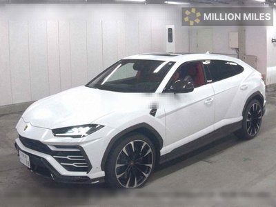 LAMBORGHINI URUS - 4