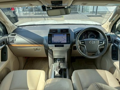 TOYOTA LAND CRUISER - 2