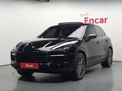 PORSCHE CAYENNE - 1