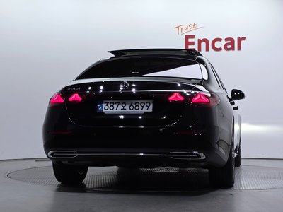 MERCEDES-BENZ E-CLASS - 4
