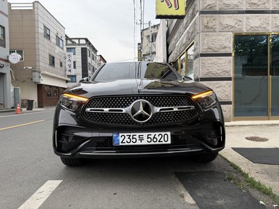MERCEDES-BENZ GLC