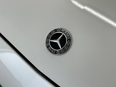 MERCEDES-BENZ E-CLASS - 10