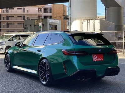 صورة 9 لـ 2025 BMW M5