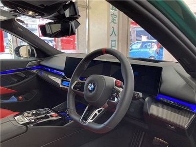 صورة مصغرة 22 لـ 2025 BMW M5