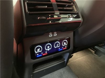 صورة مصغرة 35 لـ 2025 BMW M5