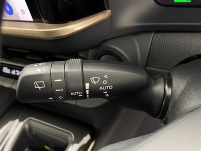 TOYOTA CROWN SPORT - 8