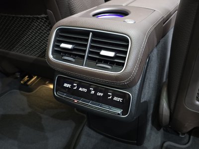 صورة مصغرة 34 لـ 2023 Mercedes-BENZ GLS