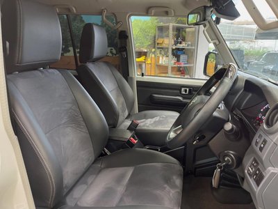 TOYOTA LAND CRUISER - 8