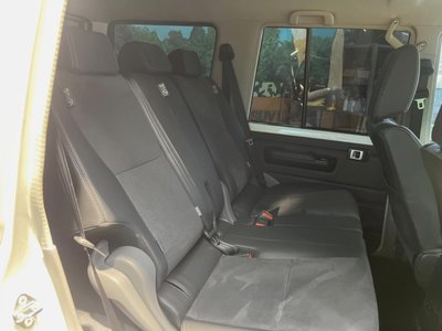 TOYOTA LAND CRUISER - 9