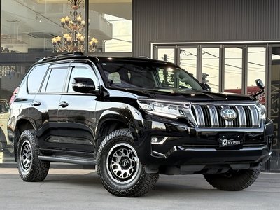 TOYOTA LAND CRUISER PRADO - 8