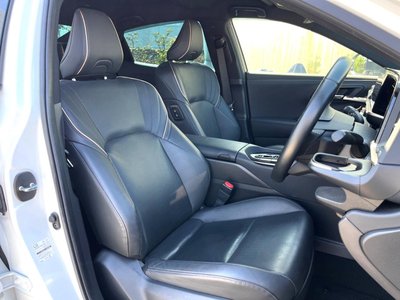 TOYOTA CROWN CROSSOVER - 9