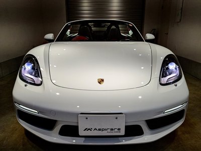 PORSCHE 718 BOXSTER - 4