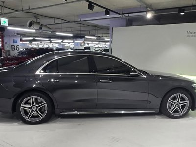 MERCEDES-BENZ S-CLASS - 9