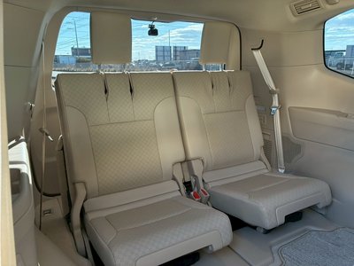 TOYOTA LAND CRUISER 300 - 7