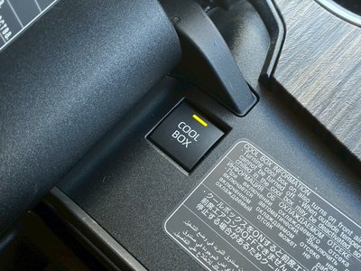 TOYOTA LAND CRUISER 300 - 5