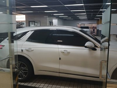 2022 Genesis GV70 照片 2