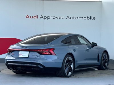 AUDI RS E-TRON GT - 7