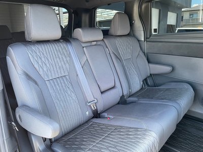 2025 Toyota ALPHARD — миниатюра 12