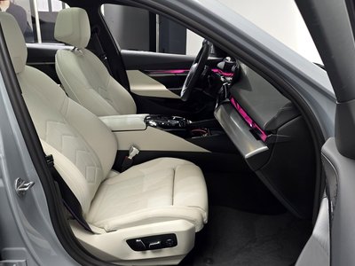 2024 BMW 5 SERIES 缩略图 16