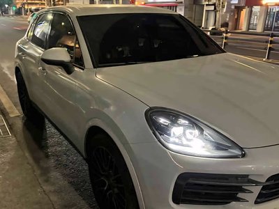PORSCHE CAYENNE - 2