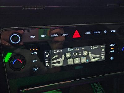 2025 Genesis GV80 thumbnail 14