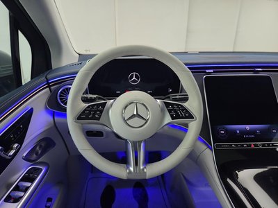 صورة 8 لـ 2023 Mercedes-BENZ EQE