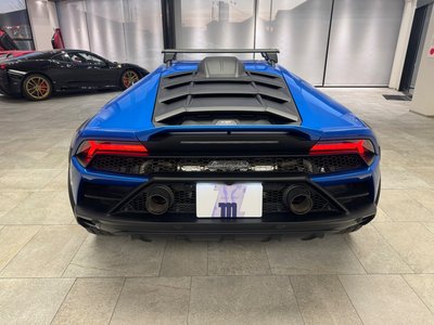 LAMBORGHINI HURACAN - 8