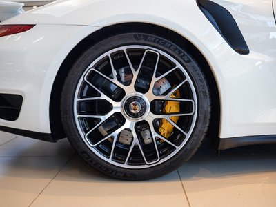 صورة 8 لـ 2013 Porsche 911
