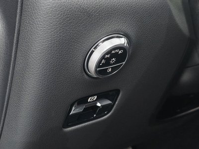 2024 Mercedes-BENZ GLC — миниатюра 19